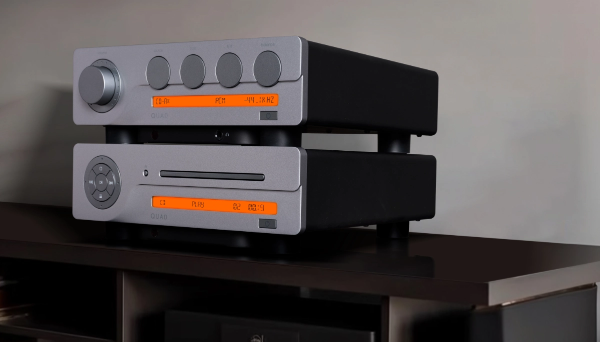 QUAD 3 Combo lifestyle